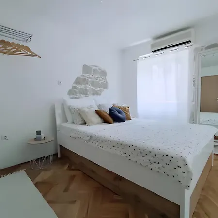 Apartment The Stone Alley Retreat Split